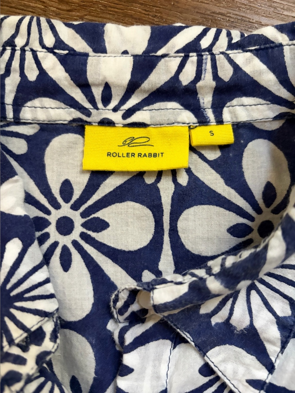 Roller Rabbit cover up tunic - Picture 11 of 13